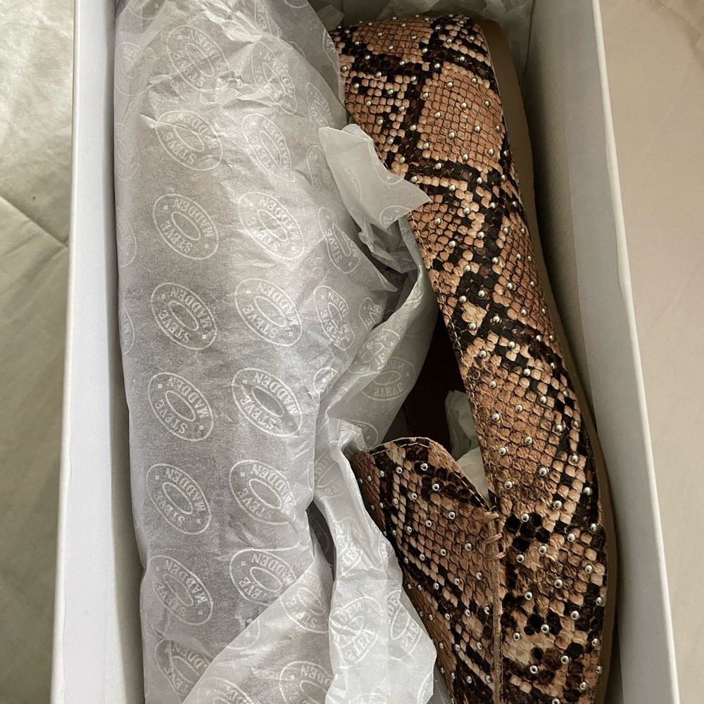 Steve Madden Snake Skin Habitat Decor - Brown Snake Pattern